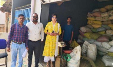 रायपुर : मंडी अधिनियम के तहत पांच संस्थानों से 138.50 क्विंटल धान जब्त