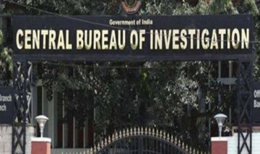 रक्षा मंत्रालय में तैनात लेफ्टिनेंट कर्नल रिश्वत लेते गिरफ्तार, 2.36 करोड़ नकद बरामद