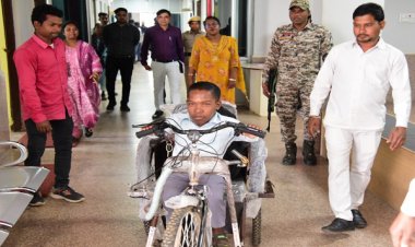 सुशासन की संवेदनशील पहल : दिव्यांग मुकेश यादव को मिला मोटराइज्ड ट्राइसिकल