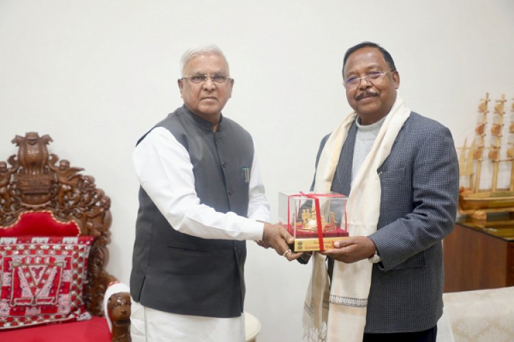 रायपुर : मंत्री श्री नेताम ने मध्यप्रदेश के राज्यपाल से की सौजन्य मुलाकात