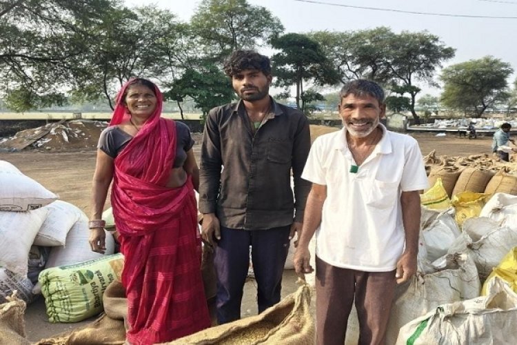 रायपुर : किसान हित में सरकार की ऐतिहासिक पहल,3100 रुपये एवं 21 क्विंटल प्रति एकड़ धान खरीद से किसानों में खासा उत्साह