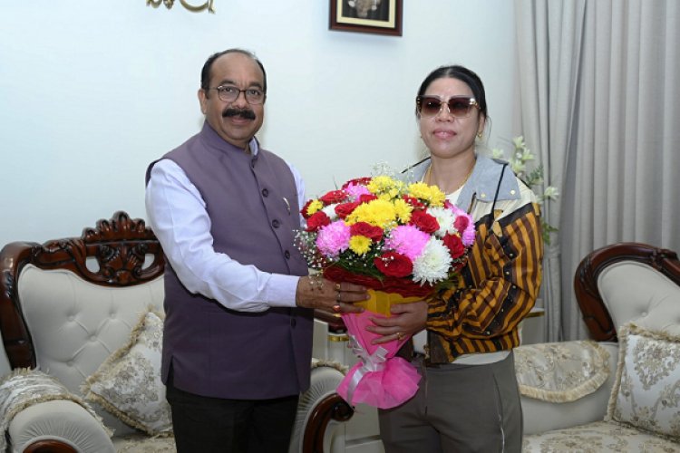 रायपुर : उप मुख्यमंत्री श्री अरुण साव से मिलीं अंतरराष्ट्रीय मुक्केबाज मैरी कॉम