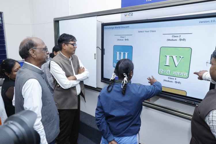 रायपुर : तनाव मुक्त होकर स्वस्थ मन से पढ़ाई करें - वित्तमंत्री श्री ओ.पी.चौधरी