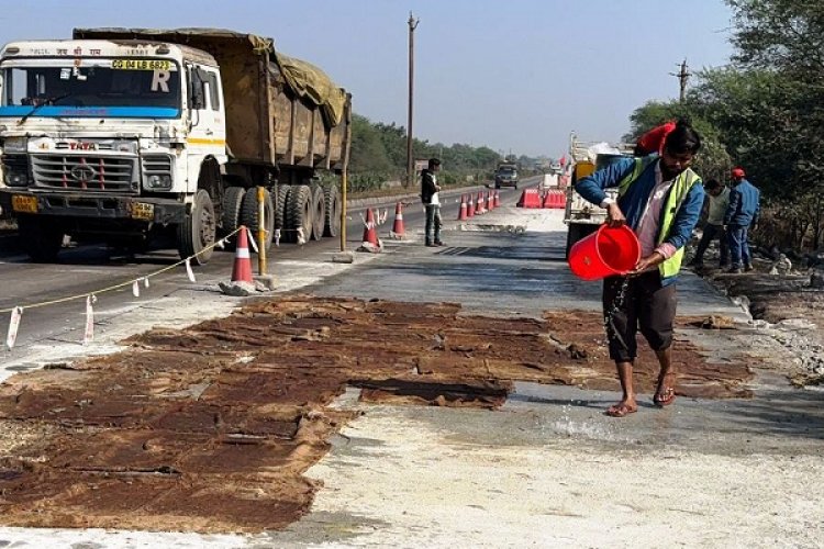 रायपुर : रायपुर-बिलासपुर हाइवे : ब्लैक स्पॉट्स में अंडरपास और सर्विस लेन निर्माण, हाइवे को मवेशीरहित बनाने की कोशिश