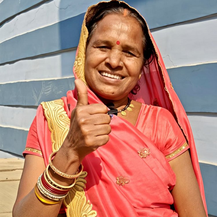 बृजबाई कर रही है घर गृहस्थी के कार्यों में राशि का उपयोग