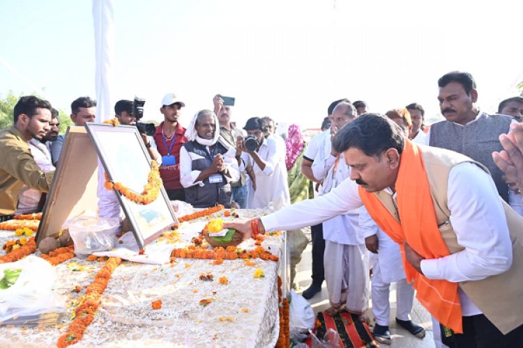संत कबीरदास की वाणी और संदेश में सर्व समाज की सार्थकता निहित : उप मुख्यमंत्री श्री विजय शर्मा