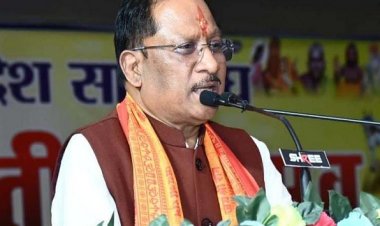 राजिम त्रिवेणी संगम में आयोजित भक्त माता राजिम जयंती महोत्सव में शामिल हुए मुख्यमंत्री श्री साय