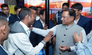 सुशासन के केंद्र में संवेदनशीलता, जनदर्शन में तत्काल सुलझी समस्याएं