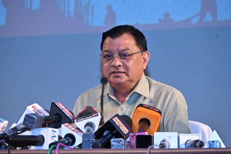 श्रम मंत्री श्री लखनलाल देवांगन की पत्रकारवार्ता