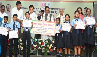 जगदलपुर के श्रमिक की बेटी डिंपल कश्यप अब संस्कार सिटी स्कूल में संवार रही अपना भविष्य