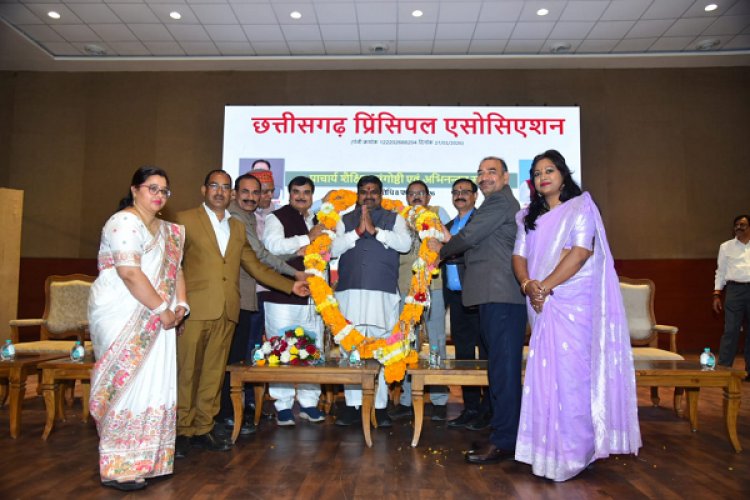 शासकीय विद्यालय संस्कार एवं सामाजिक सद्भावना के केंद्र हैं – गजेंद्र यादव