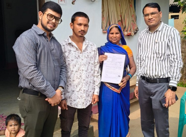 श्रम विभाग द्वारा घर पहुच दिलाया जा रहा योजना का लाभ