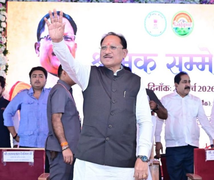 79 हजार से अधिक श्रमिकों को 27.15 करोड़ की सीधी सहायता: मुख्यमंत्री श्री विष्णु देव साय ने जशपुर में श्रमिक सम्मेलन में किया डीबीटी अंतरण