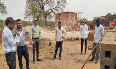 अवैध ईंट भट्ठे पर बड़ी कार्रवाई, लाखों ईंटें और लकड़ी जब्त