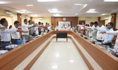 पर्यटन एवं संस्कृति मंत्री श्री राजेश अग्रवाल ने दिलाई जनगणना शपथ