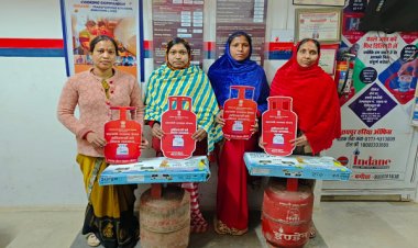 प्रधानमंत्री उज्ज्वला योजना से जशपुर की महिलाओं को बड़ी राहत, धुएँ से मुक्ति के साथ जीवन हुआ आसान