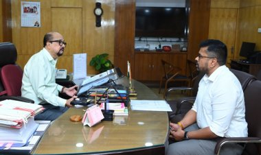 राज्यपाल श्री डेका ने कारखानों में दुर्घटनाओं को रोकने के लिए सुरक्षा व्यवस्था मजबूत करने के दिए निर्देश