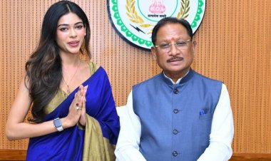 मुख्यमंत्री श्री विष्णुदेव साय से मिस इंडिया छत्तीसगढ़ सुश्री अनुष्का सोन ने की सौजन्य मुलाकात : सदन का ऐतिहासिक सत्र सुनने विधानसभा पहुंची थी मिस इंडिया छत्तीसगढ़