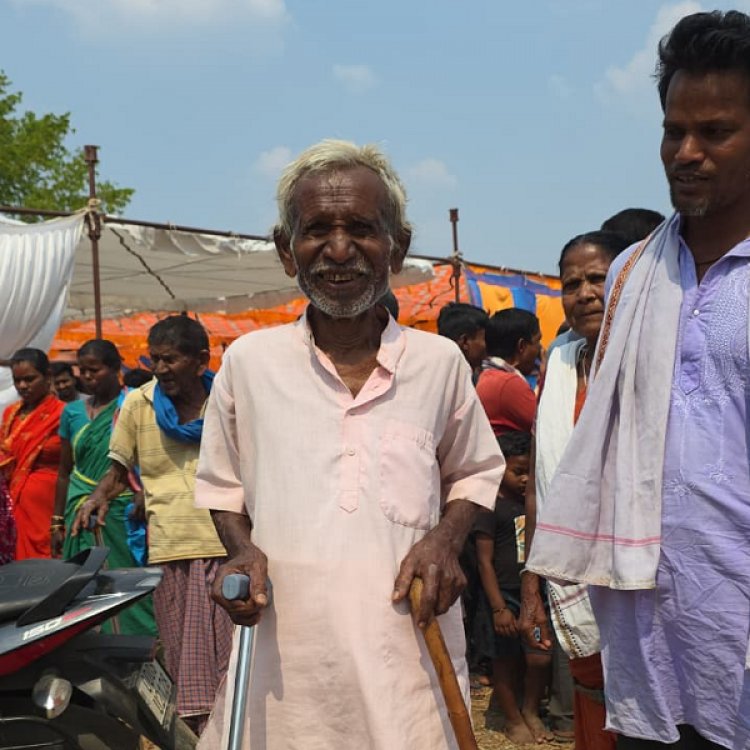 नक्सल मुक्त क्षेत्र में विकास की सौगात : साहेबिन कछार में गिरधर सोरी और जुगसाय गोड को मिला जीवन का नया सहारा