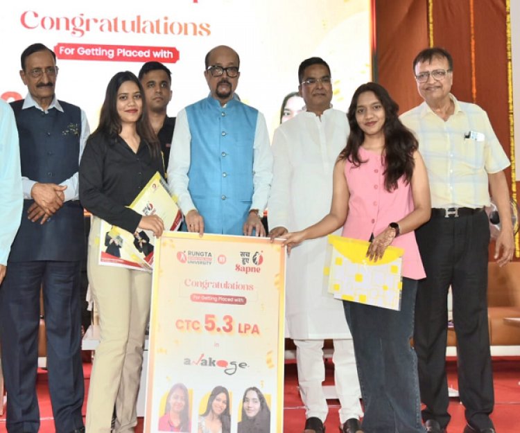 मैं’ से ’हम’ की यात्रा ही कामयाबी की कुंजी : राज्यपाल डेका