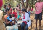 मुख्यमंत्री स्वस्थ बस्तर अभियान : 13 किलोमीटर पैदल चलकर स्वास्थ्य टीम पहुंची बड़ेपल्ली, 227 ग्रामीणों की जांच