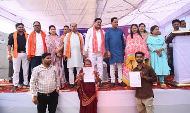मोहतरा समाधान शिविर में 834 आवेदन प्राप्त, 246 मामलों का मौके पर निराकरण