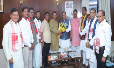 मुख्यमंत्री विष्णुदेव साय से सर्व आदिवासी समाज के प्रतिनिधिमंडल की सौजन्य मुलाकात