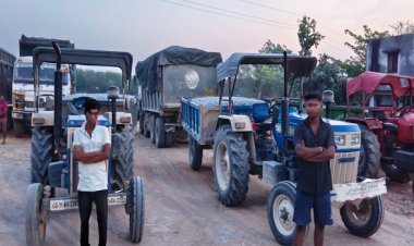 अवैध खनिज परिवहन के मामले में 13 वाहन जब्त