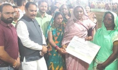 नारायणपुर में टसर रेशम ने बदली आदिवासियों की तकदीर