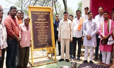 स्लम बाहुल्य वार्ड स्थित जोगियाडेरा पीपरापारा बस्ती में होगें 90 लाख रू. से सड़क डामरीकरण कार्य