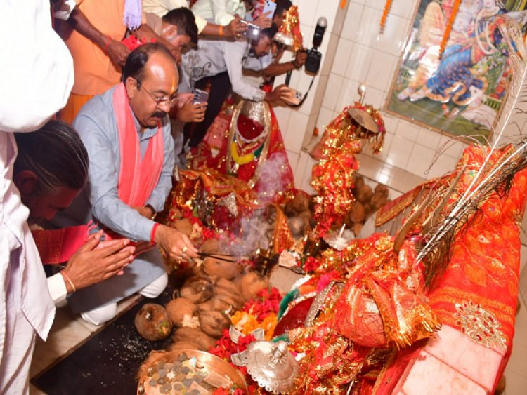 उप मुख्यमंत्री श्री अरुण साव ने तेलीन सत्ती माता मंदिर में की पूजा-अर्चना