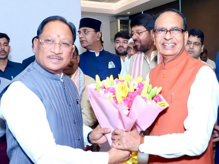 अपनापन’ के विमोचन समारोह में शामिल हुए मुख्यमंत्री विष्णुदेव साय