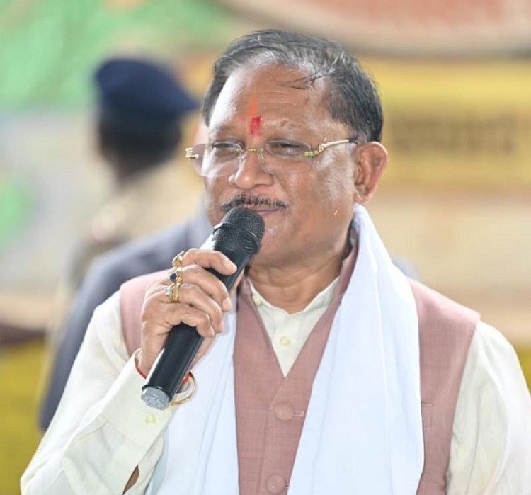 जनचौपाल में मुख्यमंत्री ने सुनी जनता की बात, विकास कार्यों की दी सौगात