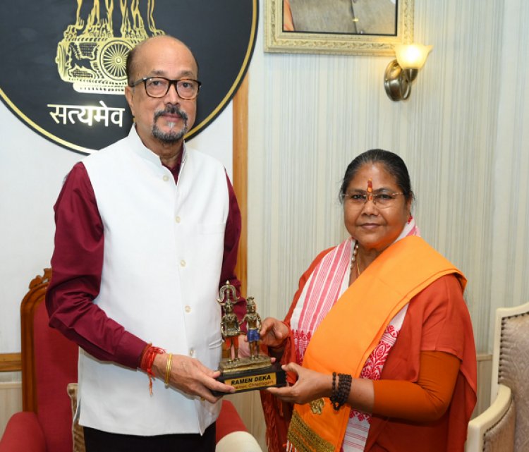 राज्यपाल श्री डेका से राष्ट्रीय पिछड़ा वर्ग आयोग की अध्यक्ष साध्वी निरंजन ज्योति ने की सौजन्य भेंट